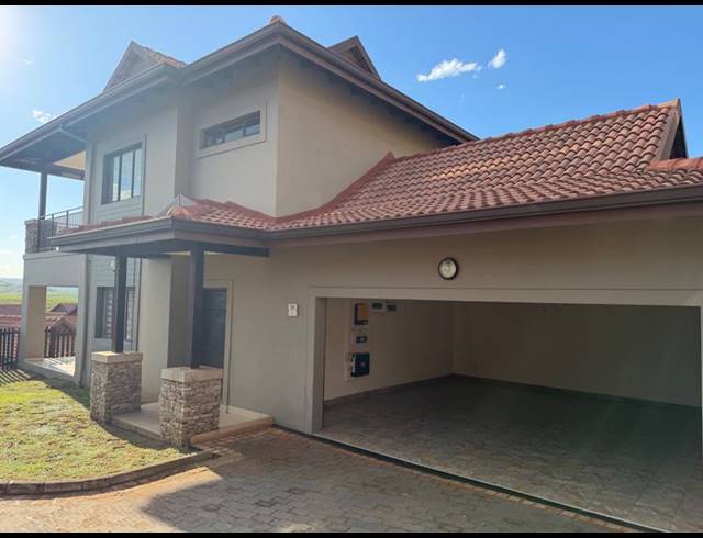 4 BEDROOM TOWNHOUSE FOR SALE IN IZINGA